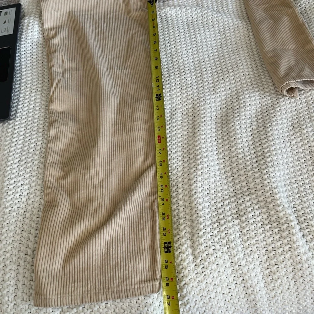 Hanna Andersson Kids Cream Corduroy Pants size 160 Spring